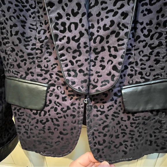 Olsen Sz S leopard print suit jacket - Picture 3 of 7